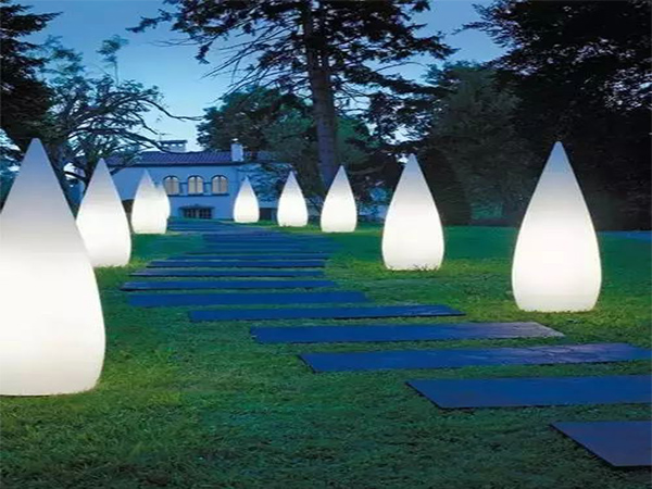 有趣的园林创意灯光设计技巧，惊艳到你了吗?